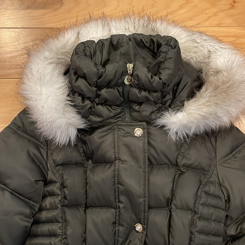 Winter jacket - Picture 3 of 10
